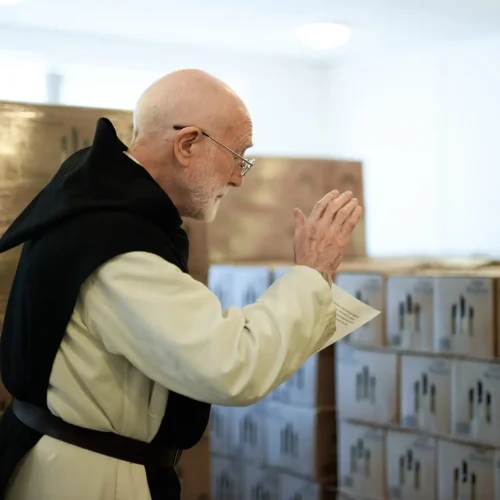 Cistercian Monk blessing bottles of Tynt Meadow